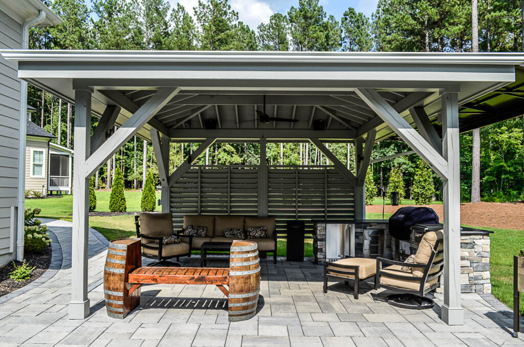 Bellus Terra, custom-built gazebo or pavilion